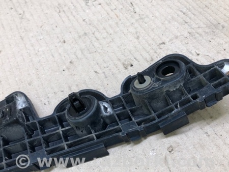 ФОТО Кронштейн заднього бампера для Mazda CX-5 KF (16-25) Київ