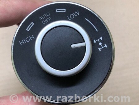 ФОТО Блок керування повним приводом для Volkswagen Touareg (02-07) Київ