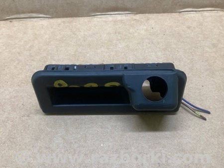 ФОТО Кнопка відкриття багажника зовнішня для Volkswagen Jetta USA (2018-) Київ