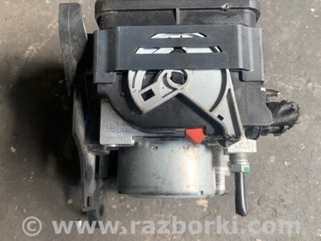 ФОТО Блок антиблокувальної системи для Volkswagen Jetta USA (2018-) Київ