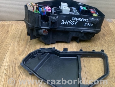 ФОТО Блок запобіжників моторний відсік для Volkswagen Touareg (02-07) Київ