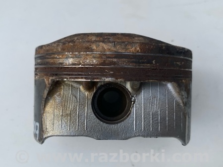 ФОТО Поршень для Mercedes-Benz E-CLASS C207 (09-16) Київ