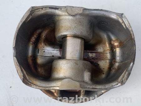 ФОТО Поршень для Mercedes-Benz E-CLASS C207 (09-16) Київ