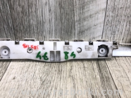 ФОТО Кронштейн заднього бампера для Nissan NV200 USA (2013-) Київ