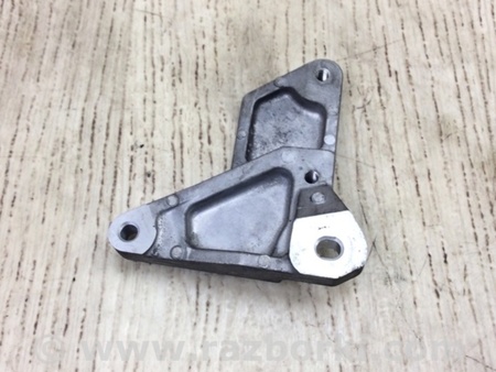 ФОТО Кронштейн для Infiniti Q50 Київ