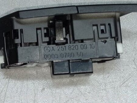 ФОТО Кнопка центрального замку для Mercedes-Benz GL-CLASS X164 (06-12) Київ