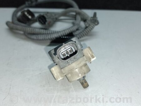 ФОТО Датчик положення кузова для Infiniti M35/M45 Київ