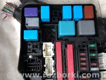 ФОТО Блок запобіжників моторний відсік для Lexus RX350/450 (09-15) Київ