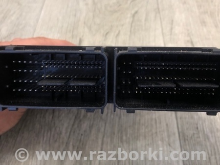 ФОТО Блок керування двигуном для Lincoln MKZ II (12-16) Київ