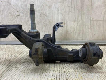 ФОТО Цапфа для Toyota Prius IV XW50 (15-22) Київ