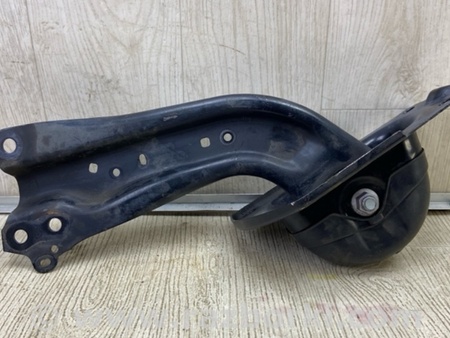 ФОТО Важіль задньої підвіски поздовжній для Toyota Prius IV XW50 (15-22) Київ