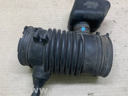 ФОТО Патрубок повітряного фільтра для Lexus RX350/450 (09-15) Київ