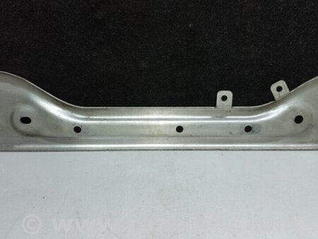 ФОТО Кріплення балки підвіски для Volkswagen Jetta USA (2018-) Київ