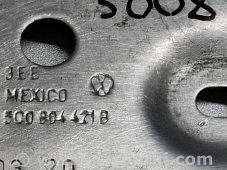 ФОТО Кріплення балки підвіски для Volkswagen Jetta USA (2018-) Київ