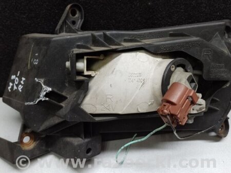 ФОТО Протитуманна фара для Mazda 3 II BL (08-13) Київ