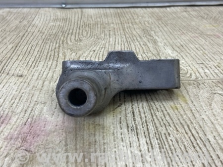 ФОТО Кронштейн для Volkswagen Tiguan (11-17) Київ