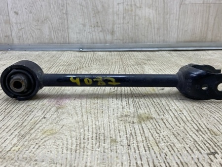 ФОТО Важіль задньої підвіски поперечний для Toyota Camry 70 XV70 (17-23) Київ