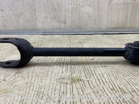 ФОТО Важіль задньої підвіски поперечний для Toyota Camry 70 XV70 (17-23) Київ