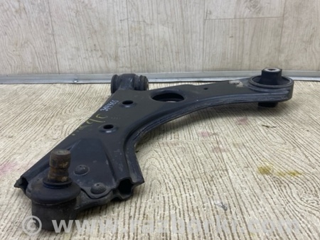 ФОТО Важіль передньої підвіски нижній для Fiat 500L (2014-2017) Київ