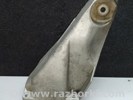 ФОТО Кронштейн двигуна для Volkswagen Touareg (02-07) Київ
