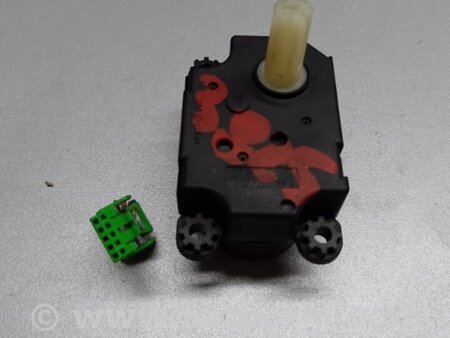 ФОТО Моторчик заслінки пічки для Mitsubishi Lancer X 10 (08-17) Київ