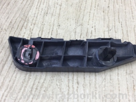 ФОТО Кронштейн заднього бампера для Toyota Venza Київ