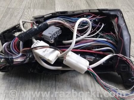 ФОТО Блок запобіжників моторний відсік для Toyota Camry 70 XV70 (17-23) Київ