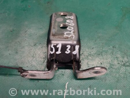 ФОТО Петля двері нижня для Toyota RAV-4 IV (XA40) (12-18) Київ