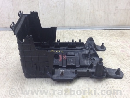 ФОТО Полиця акумулятора для Volkswagen Tiguan (11-17) Київ