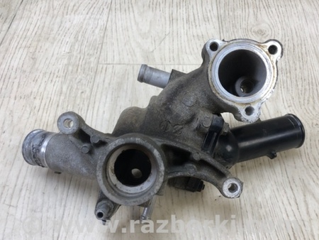 ФОТО Корпус термостату для Toyota Tundra Київ