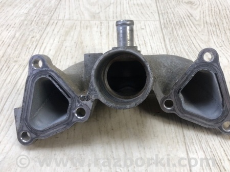 ФОТО Трійник системи охолодження для Toyota Tundra Київ