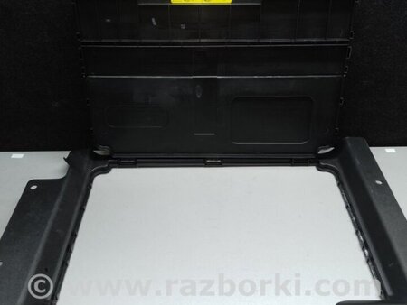 ФОТО Ніша запасного колеса для Audi (Ауди) Q5 I 8R (08-17) Київ