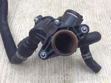 ФОТО Корпус термостату для Infiniti Q50 Київ