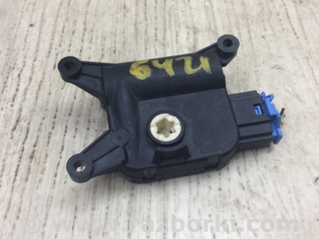 ФОТО Моторчик заслінки пічки для Volkswagen Tiguan (11-17) Київ