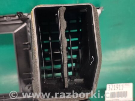 ФОТО Накладка торпедо під магнітолу для Hyundai Elantra VI AD (15-20) Київ