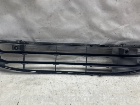 ФОТО Решітка переднього бампера для Mitsubishi Mirage Київ