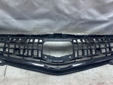 ФОТО Решітка радіатора для Toyota Prius+ III XW30 Alpha/v (11-14) Київ