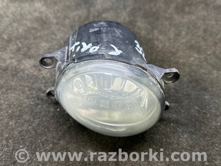 ФОТО Протитуманна фара для Toyota Prius+ III XW30 Alpha/v (11-14) Київ