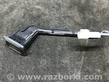 ФОТО Кнопка відкриття багажника внутрішня для Toyota RAV-4 V XA50 (18-25) Київ