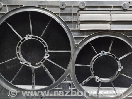 ФОТО Дифузор вентилятора основного радіатора для Volkswagen Tiguan (11-17) Київ