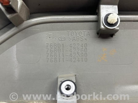 ФОТО Панель підсвічування номера для Toyota RAV-4 V XA50 (18-25) Київ