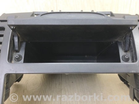 ФОТО Накладка торпедо-центр. для Nissan Tiida/Versa C11 Київ