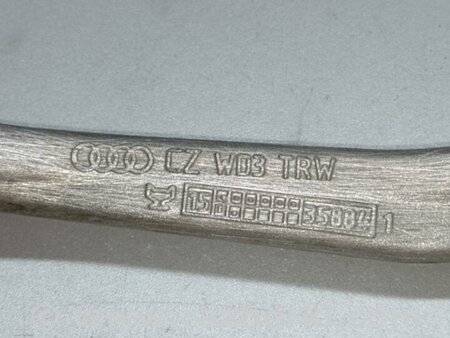 ФОТО Важіль передньої підвіски верхній для Audi (Ауди) Q5 I 8R (08-17) Київ