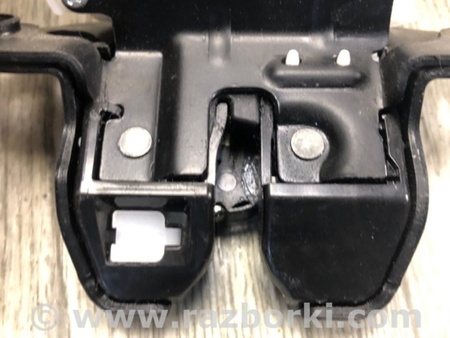 ФОТО Замок кришки багажника для Nissan Qashqai/Roque Sport J11 (13-21) Київ
