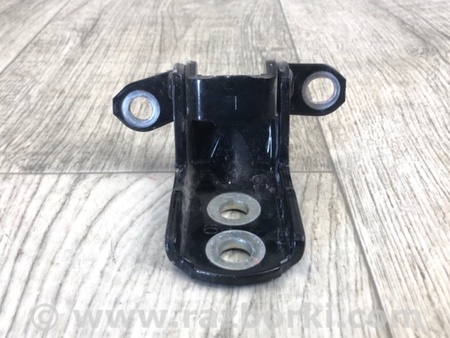 ФОТО Петля двері нижня для Nissan Qashqai/Roque Sport J11 (13-21) Київ