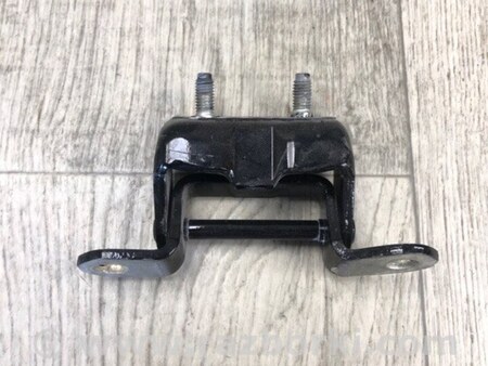 ФОТО Петля двері верхня для Nissan Qashqai/Roque Sport J11 (13-21) Київ