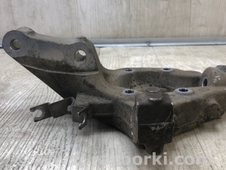 ФОТО Кулак поворотний для Dodge Grand Caravan (2008-) Київ