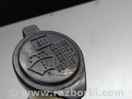 ФОТО Горловина бачка склоомивача для Lexus LS460 USF41/UVF45 (07-12) Київ