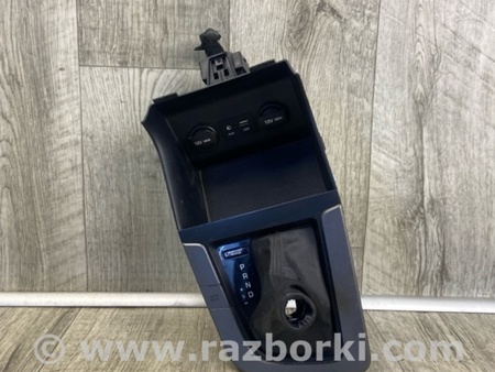 ФОТО накладка в салоні для Hyundai Elantra VI AD (15-20) Київ