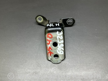 ФОТО Петля двері нижня для Lexus ES300/ES330 (01-06) Київ